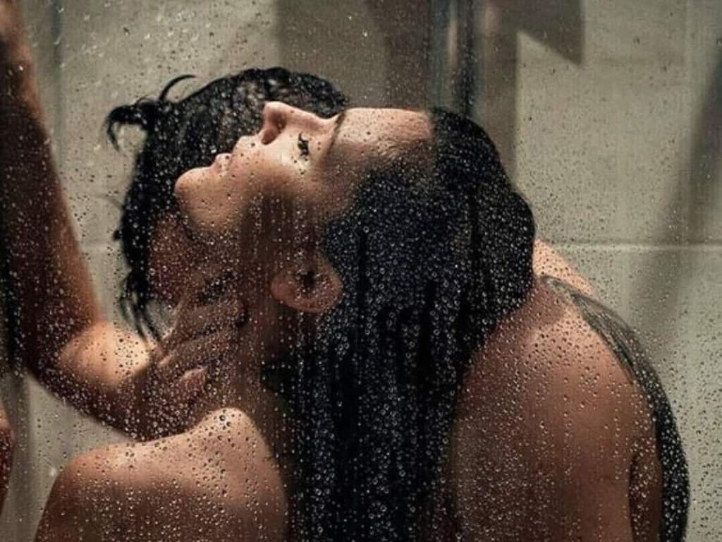 Best way to have sex in a shower
