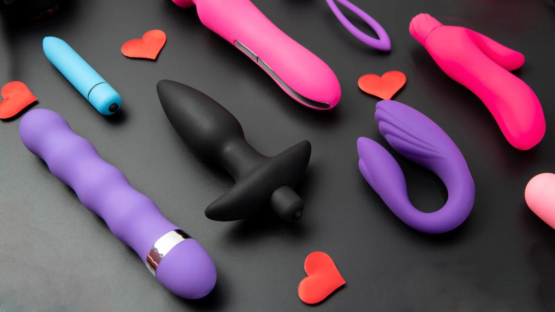 Speeltjes tijdens seks: zo mix je ze moeiteloos