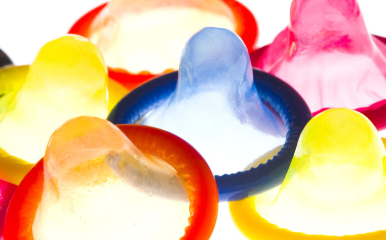Condooms in verschillende kleuren